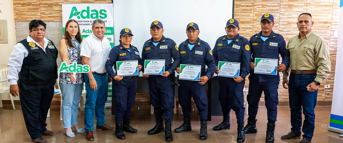 ENTREGA-DE-CERTIFICADO-A-PERSONAL-DE-SEGURIDAD
